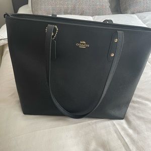 Zip Top Tote Coach bag